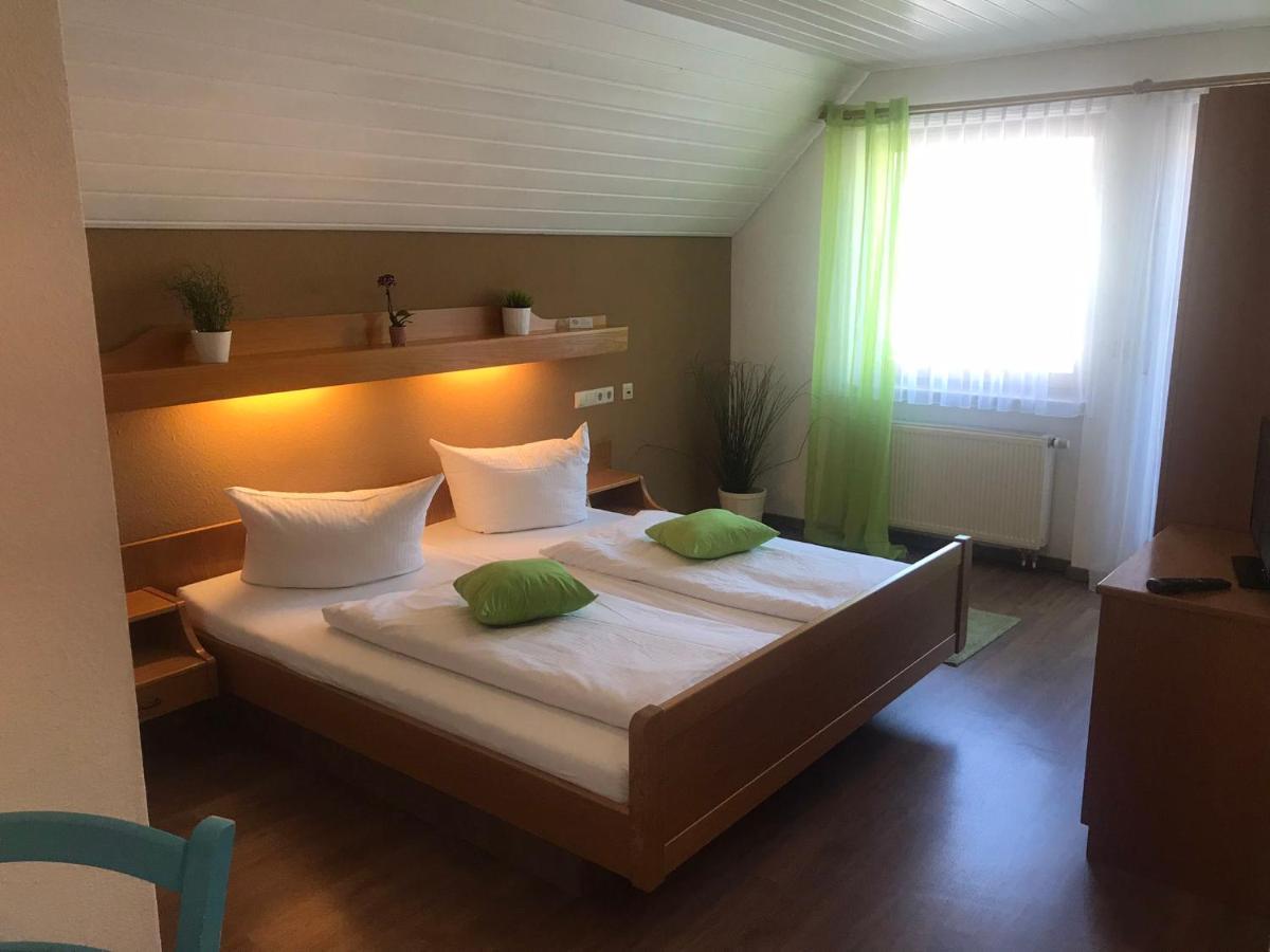 Self-Check-In Ferienwohnungen & Apartments Am Bergsee Triberg im Schwarzwald ภายนอก รูปภาพ